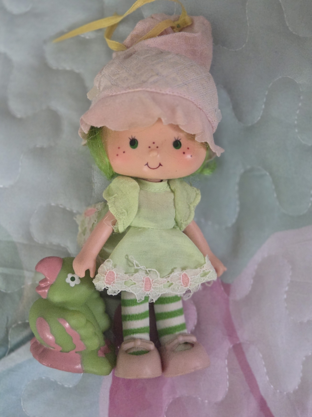 Strawberry Shortcake Lime Chiffon and Parfait Parrot in great condition